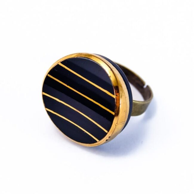 Button ring striped 1920