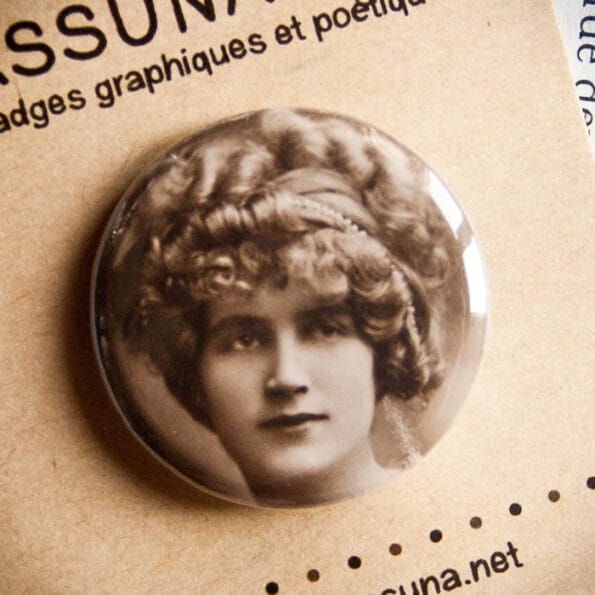 Badge vintage Ton Regard 32mm