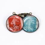 Assuna Boucles timbres vintage rouge et bleu