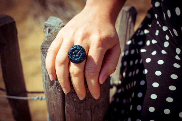 Assuna - Bague Thérèse bleue - Look