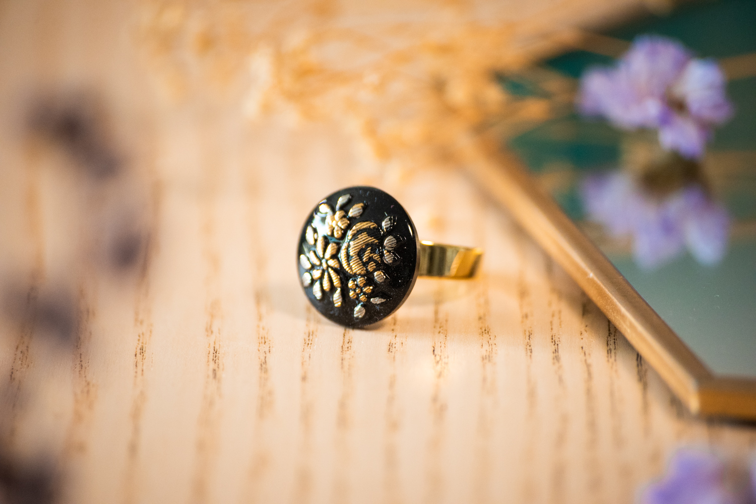 Assuna-bgal-petite-bague-daisy-large-1500-72dpi Petite bague Daisy bouton ancien vintage acier inoxydable