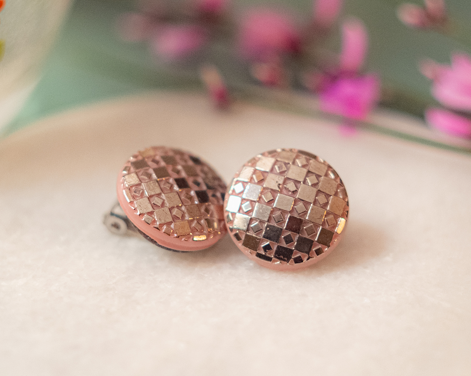 ASSUNA-BOCLIPS-Eugenie-rose-argent-boucles-clips-bouton-ancien-1500-WEB-zoom