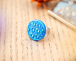 Grande bague Cécile bleu – Assuna Vintage Crafts – bague argentée style rétro, bague art déco, bague vintage argenté pour femme, bijoux bagues rétro argentés faits main en pièce unique, bague au style rétro, bague vintage fait main, bague cadeau