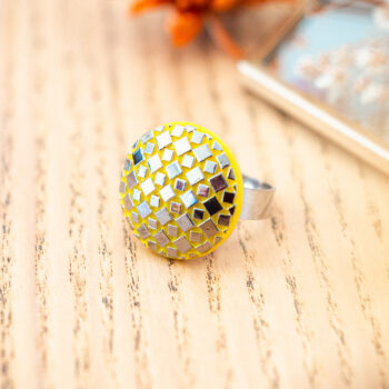 Grande bague Eugénie jaune - Assuna Vintage Crafts - bague argentée style rétro, bague art déco, bague vintage argenté pour femme, bijoux bagues rétro argentés faits main en pièce unique, bague au style rétro, bague vintage fait main, bague cadeau