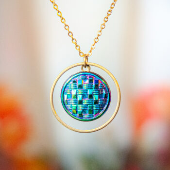 Collier Astre Cécile bleu sirène - Assuna Vintage Crafts - collier doré style rétro, collier art déco, collier vintage doré pour femme, bijoux collier rétro dorés faits main en pièce unique, collier au style rétro, collier vintage fait main, collier cadeau