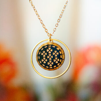 Collier Astre Delphine - Assuna Vintage Crafts - collier doré style rétro, collier art déco, collier vintage doré pour femme, bijoux collier rétro dorés faits main en pièce unique, collier au style rétro, collier vintage fait main, collier cadeau