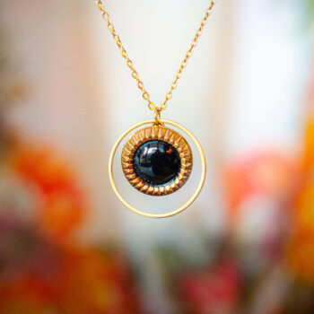 Collier Astre Eva - Assuna Vintage Crafts - collier doré style rétro, collier art déco, collier vintage doré pour femme, bijoux collier rétro dorés faits main en pièce unique, collier au style rétro, collier vintage fait main, collier cadeau