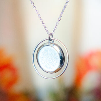 Collier Astre Judith - Assuna Vintage Crafts - collier argenté style rétro, collier art déco, collier vintage argenté pour femme, bijoux collier rétro argentés faits main en pièce unique, collier au style rétro, collier vintage fait main, collier cadeau