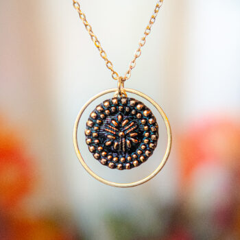 Collier Astre Maud - Assuna Vintage Crafts - collier doré style rétro, collier art déco, collier vintage doré pour femme, bijoux collier rétro dorés faits main en pièce unique, collier au style rétro, collier vintage fait main, collier cadeau