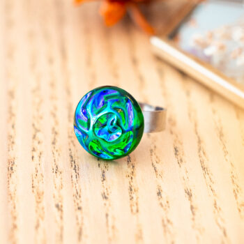 Petite bague Ondine vert - Assuna Vintage Crafts - bague argentée style rétro, bague art déco, bague vintage argenté pour femme, bijoux bagues rétro argentés faits main en pièce unique, bague au style rétro, bague vintage fait main, bague cadeau