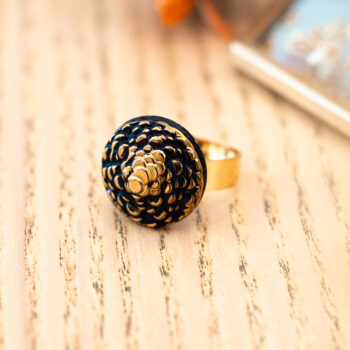 Petite bague Aliénor - Assuna Vintage Crafts - bague dorée style rétro, bague art déco, bague vintage doré pour femme, bijoux bagues rétro dorés faits main en pièce unique, bague au style rétro, bague vintage fait main, bague cadeau