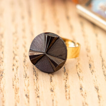 Petite bague Angèle bronze - Assuna Vintage Crafts - bague dorée style rétro, bague art déco, bague vintage doré pour femme, bijoux bagues rétro dorés faits main en pièce unique, bague au style rétro, bague vintage fait main, bague cadeau