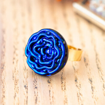 Grande bague Norma - Assuna Vintage Crafts - bague dorée style rétro, bague art déco, bague vintage doré pour femme, bijoux bagues rétro dorés faits main en pièce unique, bague au style rétro, bague vintage fait main, bague cadeau