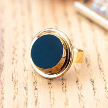 Grande bague Uta - Assuna Vintage Crafts - bague dorée style rétro, bague art déco, bague vintage doré pour femme, bijoux bagues rétro dorés faits main en pièce unique, bague au style rétro, bague vintage fait main, bague cadeau