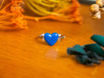 Bague fine Barbara bleu argentée – bague boutons ancien cœur – bague coeur – bague saint-valentin