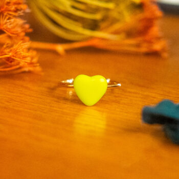 Bague fine Barbara jaune néon doré - bague boutons ancien cœur - bague coeur - bague saint-valentin