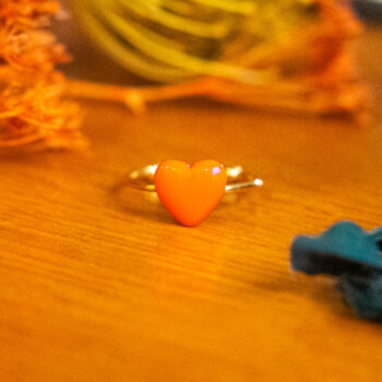 Bague fine Barbara orange néon doré - bague boutons ancien cœur - bague coeur - bague saint-valentin